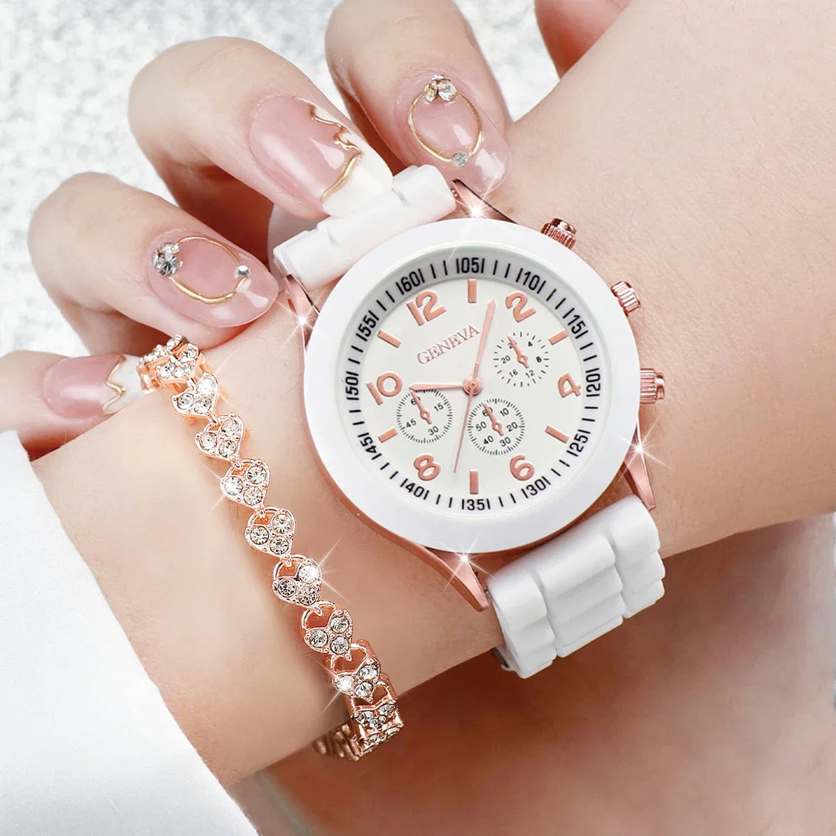 2PCS/Set Fashion Silicone Band Women Watches Rhinestone Heart Bracelet Set